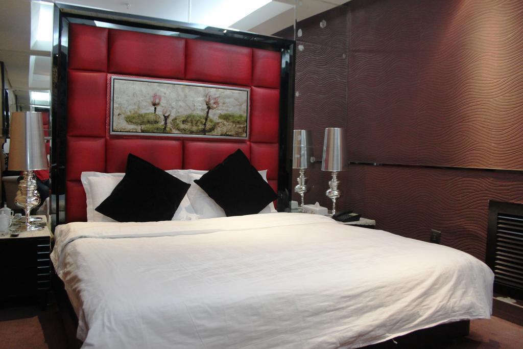 Harbin Yakelai Holiday Hotel Room photo